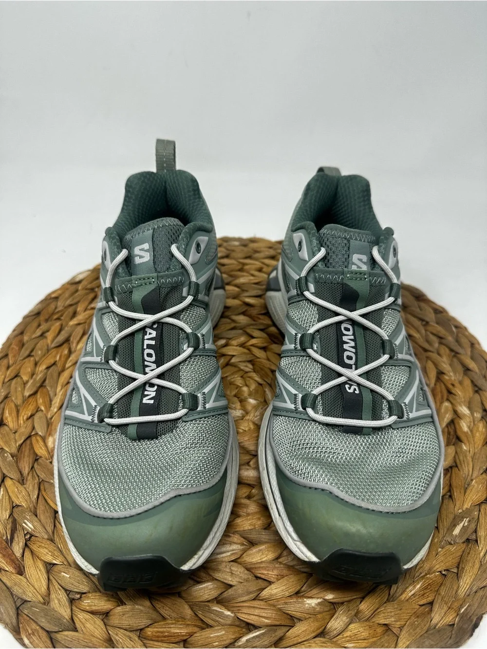 Salomon XT-6 Expanse Hiking Sneaker Lily Pad Laurel Wreath Pewter Size 6.5 Women